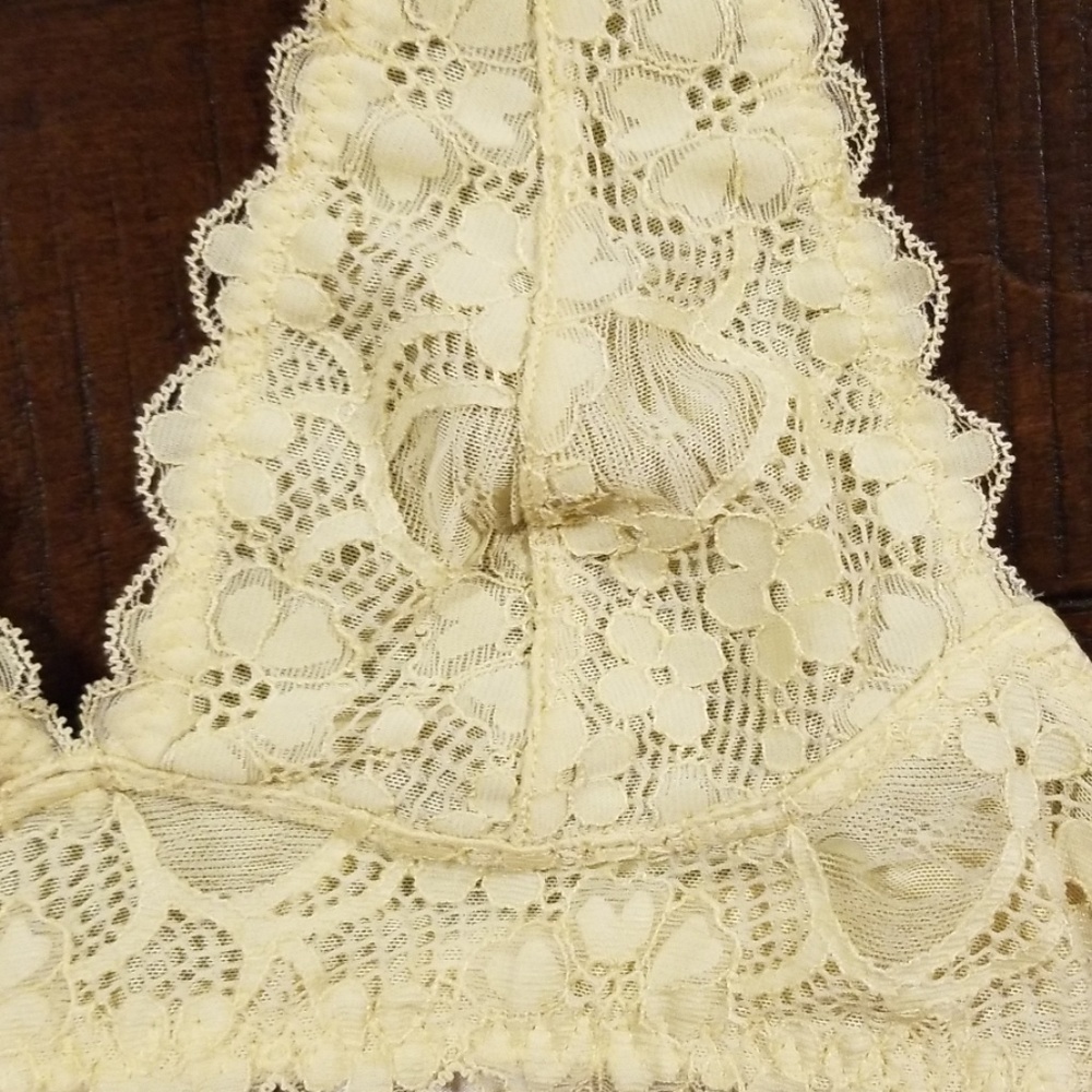 🌺Free People Bralette - Picture 3 of 5